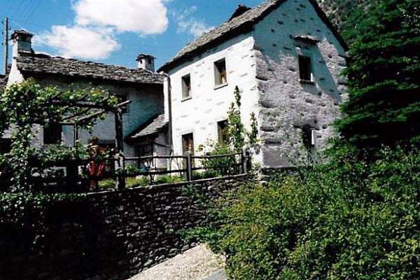 Ferienhaus Tessin - Avegno