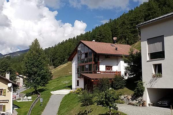 Ferienwohnung Graubünden - Lü Foto