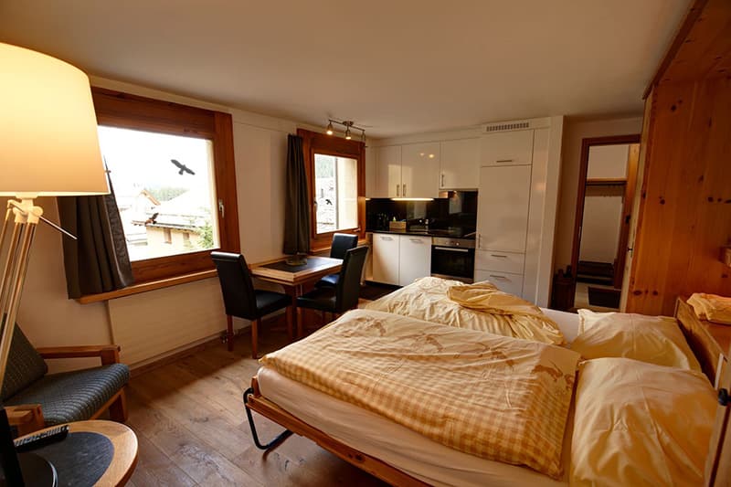 Ferienwohnung Chesa Munteratsch — Bild 3