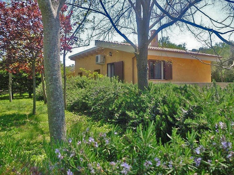 Ferienhaus Bungalow für 2 Gäste + Pool in Alghero
