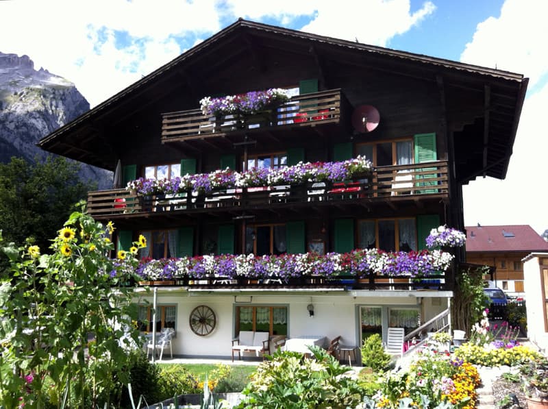 Ferienwohnung Chalet Heimelig 1. Stock in Kandersteg