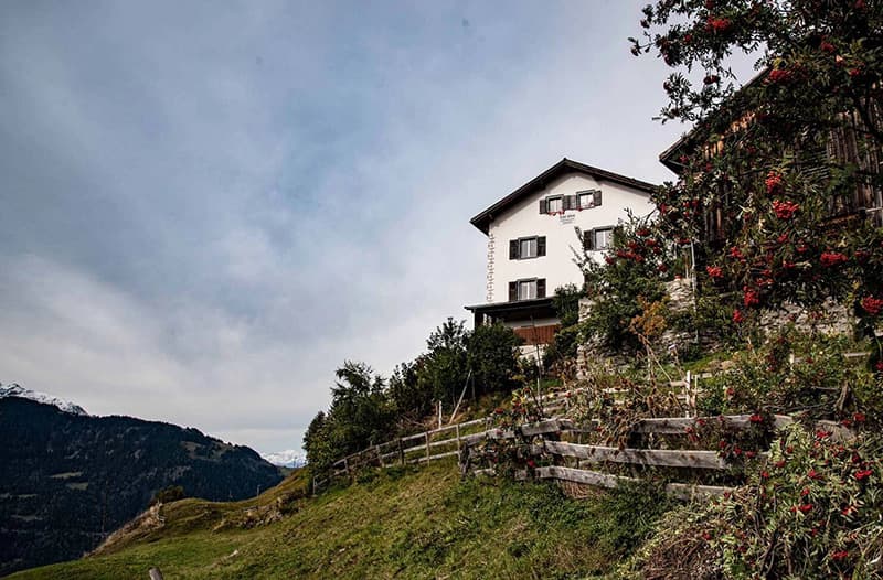 Ferienhaus CAS`ALVA in Feldis, Veulden