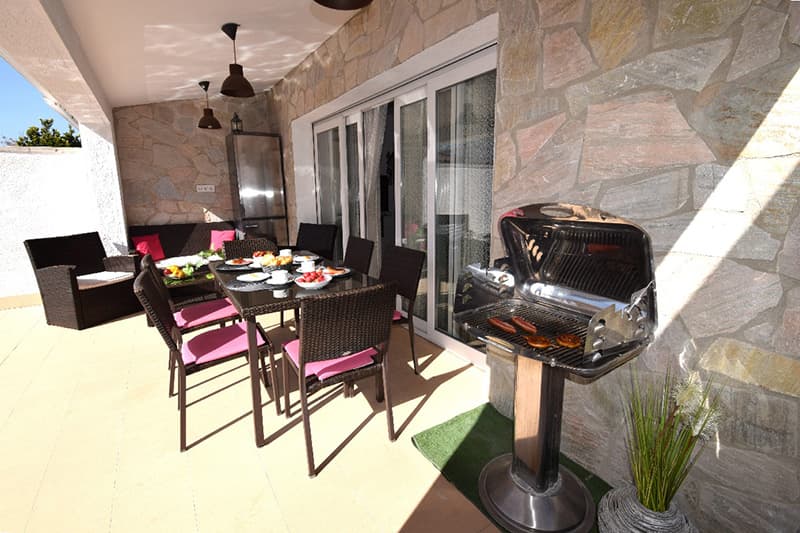 Ferienhaus Villa Montseny mit Pool — Bild 2