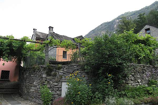 Ferienhaus in Tessin Avegno Hauptbild