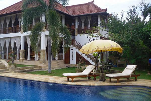 Ferienhaus in Bali Lovina Hauptbild