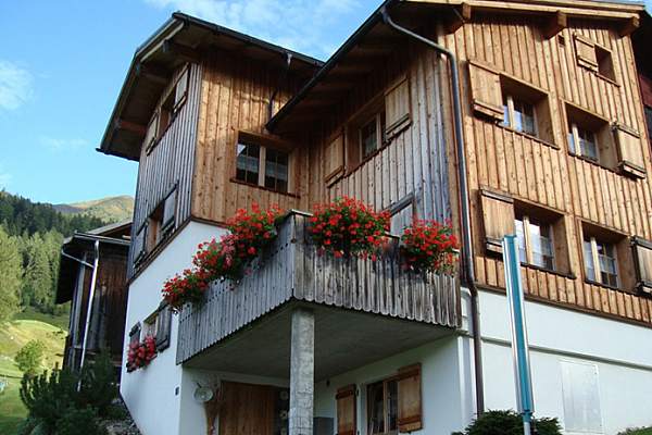 Ferienhaus Graubünden - Camuns